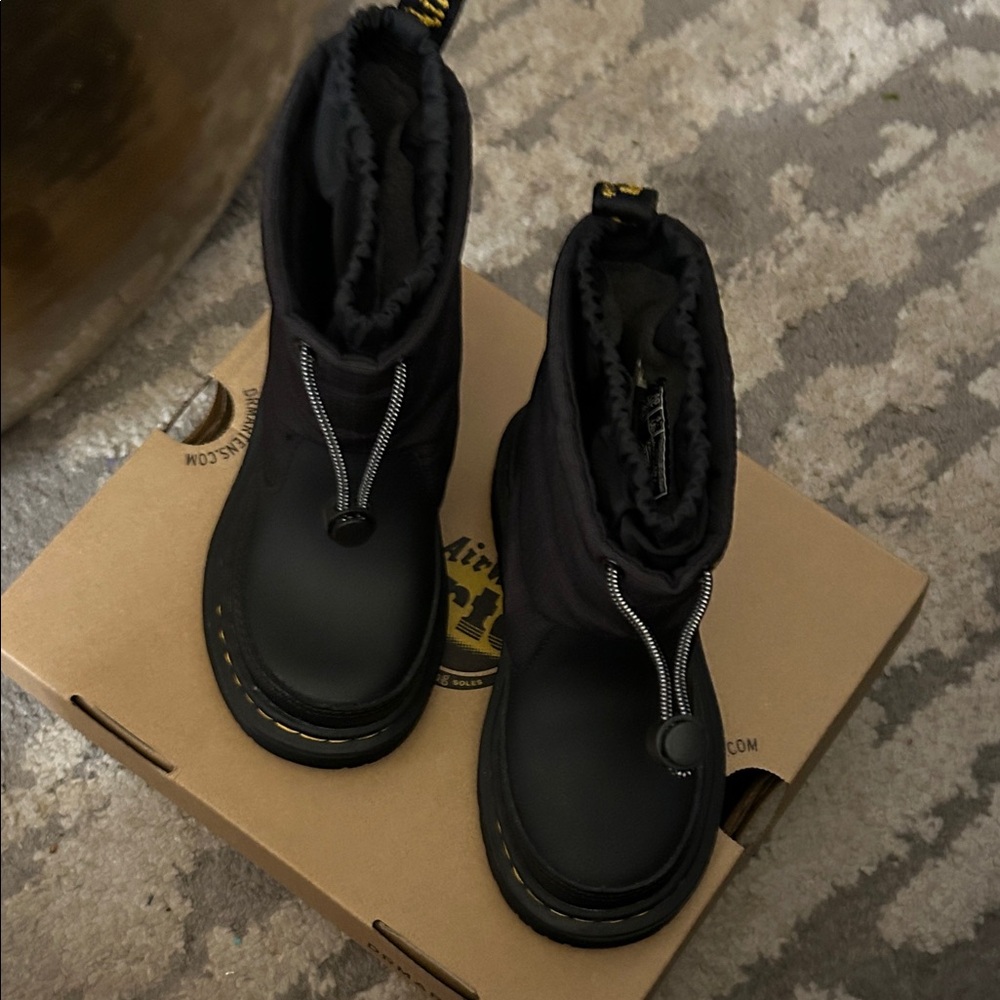 Dr. Martens Black Children’s Boots